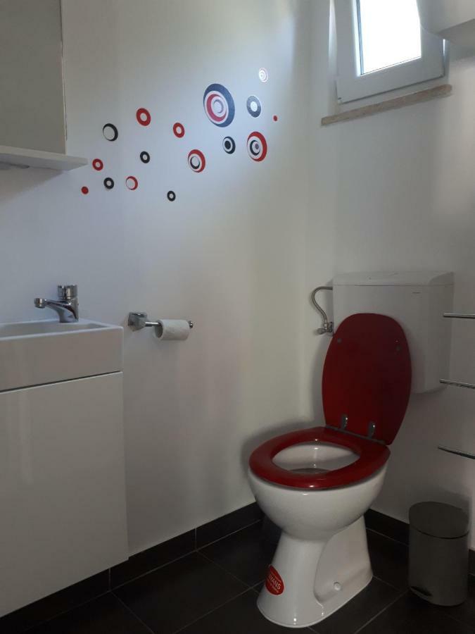 Studio Apartman Splash Pjescana Uvala Eksteriør bilde